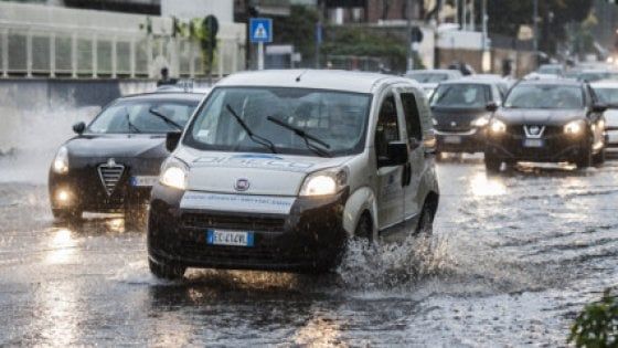 Maltempo: Sannio; nubifragio nella notte, scuole chiuse