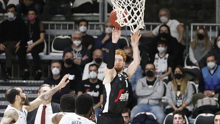 Basket, Virtus-Buducnost 62-68. Ora l'Eurocup è tutta in salita