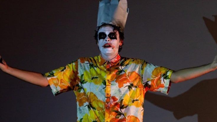 Alessandro Ienzi, un palermitano a Bruxelles che mette in scena i diritti