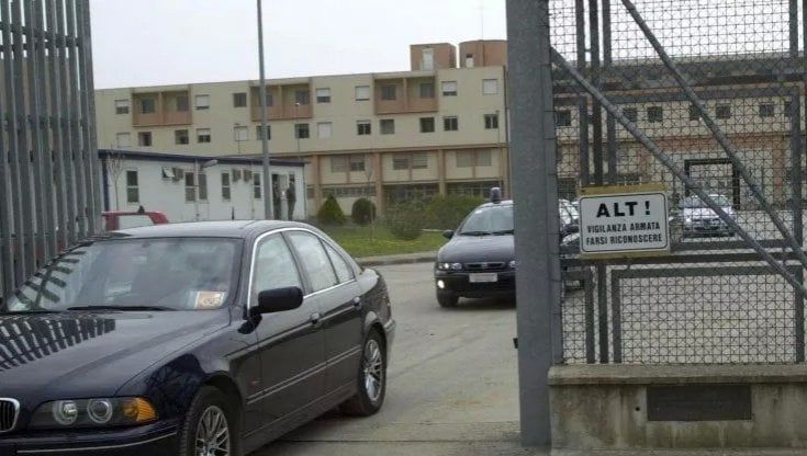 Perugia, rintracciato e arrestato l'ergastolano evaso dal carcere: la fuga è durata poche ore