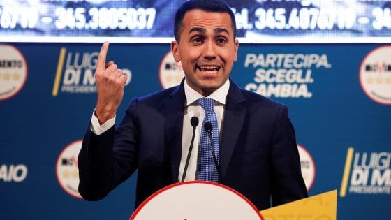 Stipendi, sprechi, vitalizi: le tre promesse dimenticate di Di Maio
