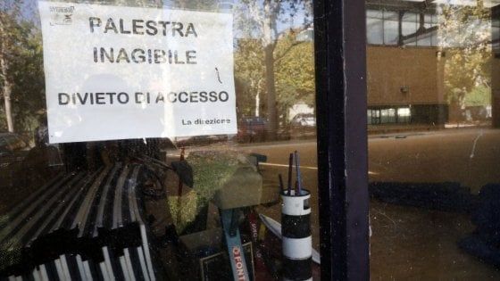 Bologna, la palestra Sterlino ancora chiusa: il Comune tenta la procedura negoziata