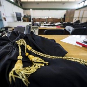 Milano, uccise a coltellate la convivente che rifiutava la bigamia: condannato a 24 anni