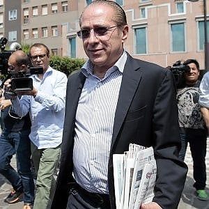 Milan, Paolo Berlusconi assicura: "Cessione solo per tornare grandi"
