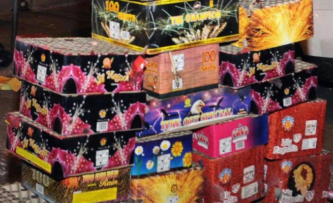 Capodanno, torna l'incubo "botti"<br />amputata la mano a un giovane