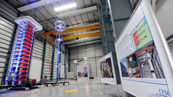 Cesi, shopping hi-tech in America 