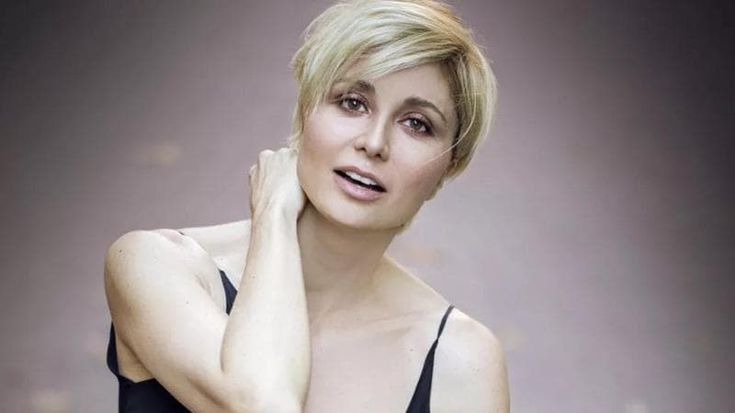 Anna Ferzetti: “Sul set sono un diesel ma nella vita di coppia ci vuole la passione”