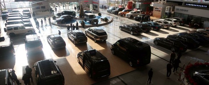 Il più grande concessionario d'auto italiano? Fattura 1,2 miliardi di euro