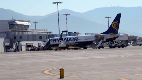 Ryanair: "Palermo dominata dalla mafia". Via la frase dopo le proteste