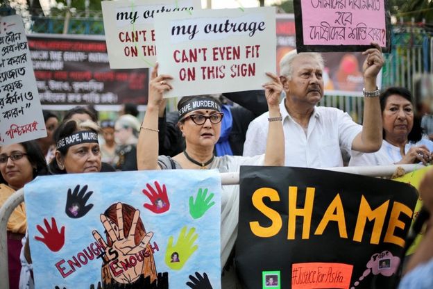 India, in piazza per la pena di morte: "Basta stupri"