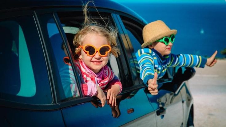 Viaggiare con i bambini: per i genitori italiani vincono le mete preferite dai figli