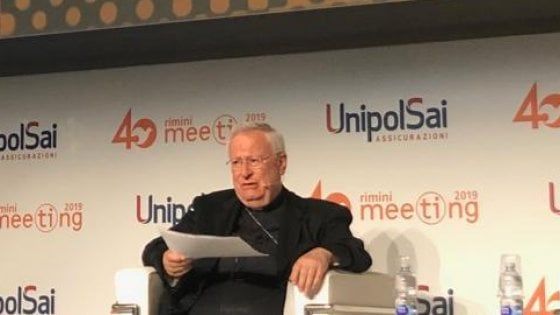 Rimini, cardinal Bassetti: "La crisi è di sistema e di visione prima che di governo"