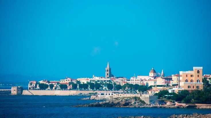 A weekend of food, sea, and culture in Alghero