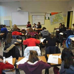Scuola, 60mila iscritti on line il primo giorno. Scongiurato il rischio blackout