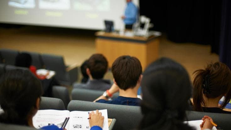 Cosa chiediamo all’università quando parliamo di lavoro