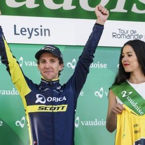 Ciclismo, Giro di Romandia: a Yates tappa e testa della corsa