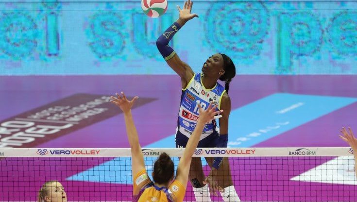Volley, finale scudetto femminile: Conegliano rimonta da 0-2 a Monza e riporta la serie in parità