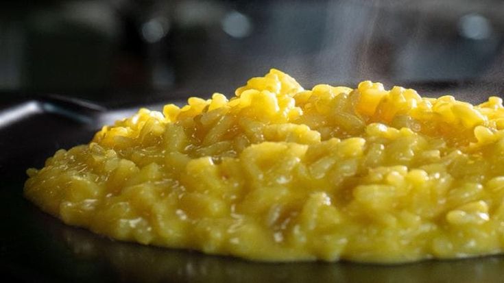 Giallo o creativo: Milano è la città del riso tra chef stellati e locali di tendenza è la città del riso