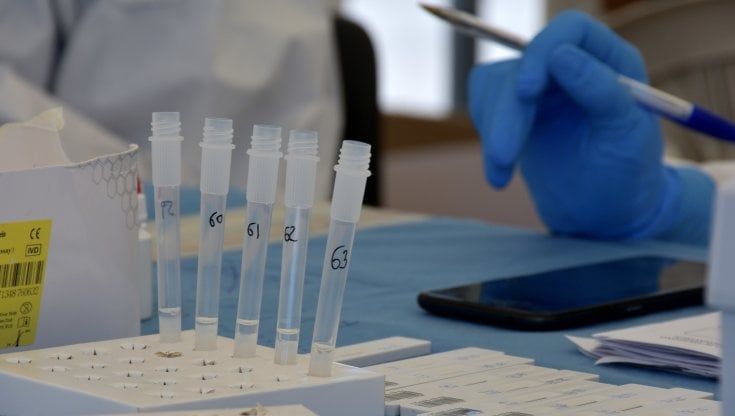 Il manager di Caserta positivo alla variante Omicron: "Contento di essermi vaccinato"