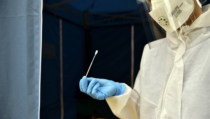 Coronavirus, Bonaccini: "Stiamo sfiorando la terza ondata"