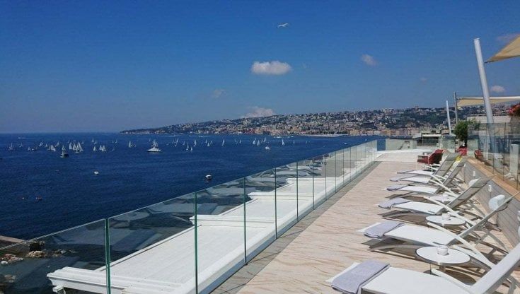 Turismo, il ritorno dei grandi alberghi: "Riapriamo, anche se sarà ancora dura"