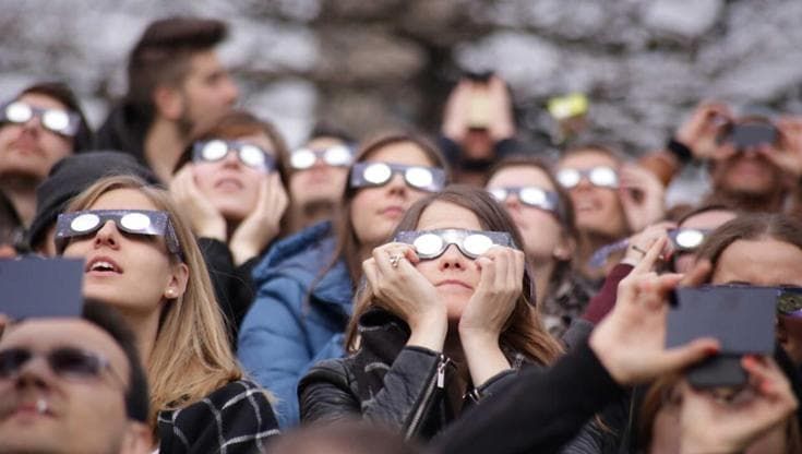 Eclissi solare e stelle cadenti: dove e come vederle in Liguria