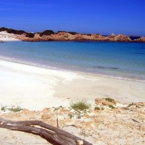 Gallura, 'scoperte' 2500 ville intestate a societ&agrave; off-shore controllate da italiani