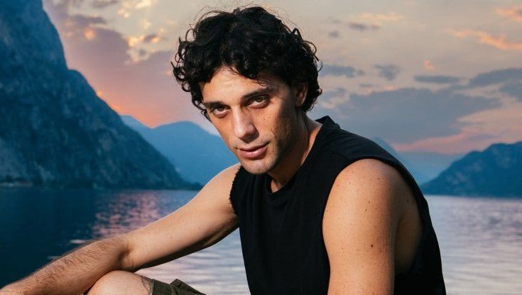 Il mondo di Bresh tra passato e futuro: "Genova per noi è rap e De André”