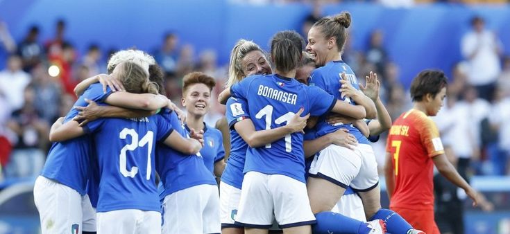 Mondiale femminile, Italia, altro boom di ascolti: "Noi meglio in campo che in cucina"