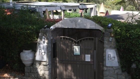 Firenze, uno dei due carabinieri si presenta in procura: "Sono stato con la ragazza, ma lei era consenziente"