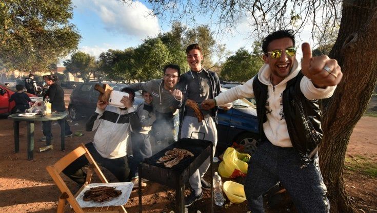 Un'altra Pasqua di reclusione, sognando l'odore della brace