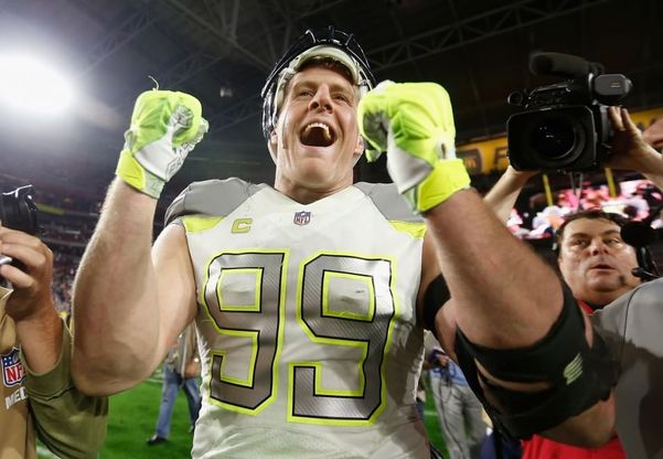 Nfl, JJ Watt show