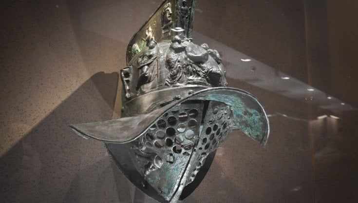 Napoli, riapre il Museo archeologico Nazionale con la mostra “Gladiatori”