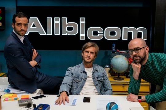 'Alibi.com' per una copertura per il weekend con l'amante
