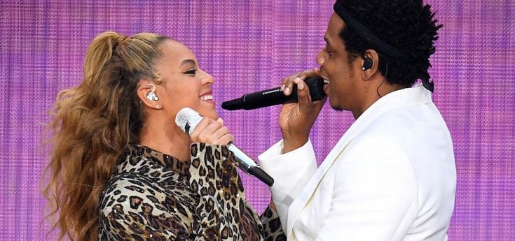 Beyoncé e Jay-Z, a San Siro va in scena la "real life" della coppia: tra clip di famiglia e politica 