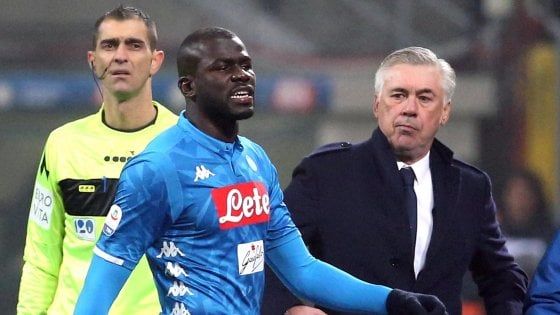 La Fifa dura sul razzismo: "Non si cambia rotta, rispettare il protocollo" 