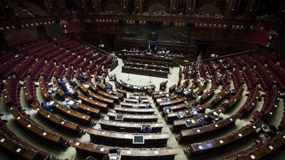 Referendum, il fronte del No lancia l'offensiva. Il primo obiettivo è far saltare l'election day