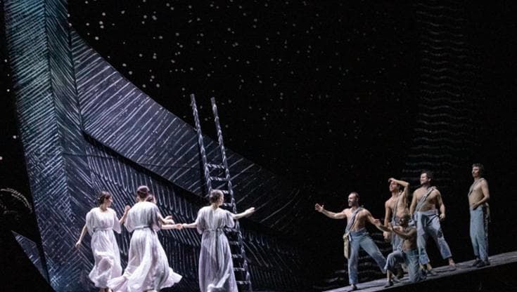 Buia e in bianco e nero, “Dido and Aeneas” è una perla barocca