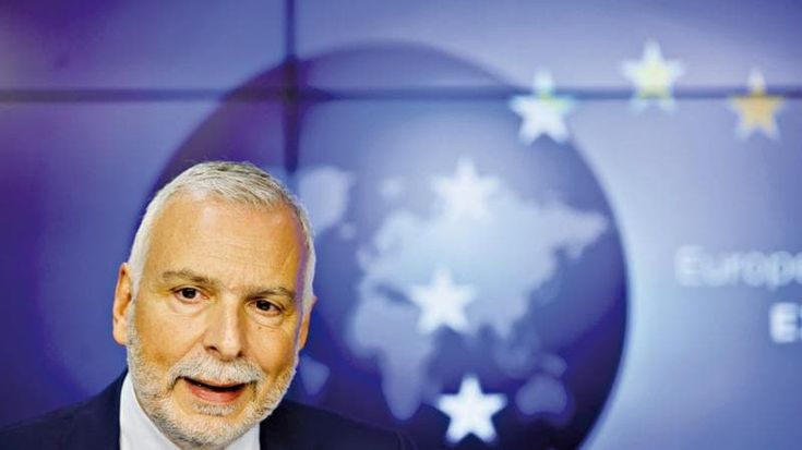 Scandalo nella diplomazia Ue, Sannino si dimette dall’incarico in Commissione