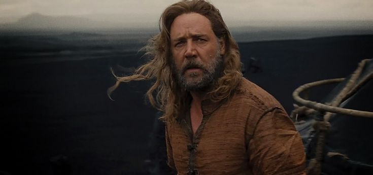 Tutti sull'arca con Russell Crowe: da Ercole a No&egrave;, il gran ritorno dei "sandaloni"