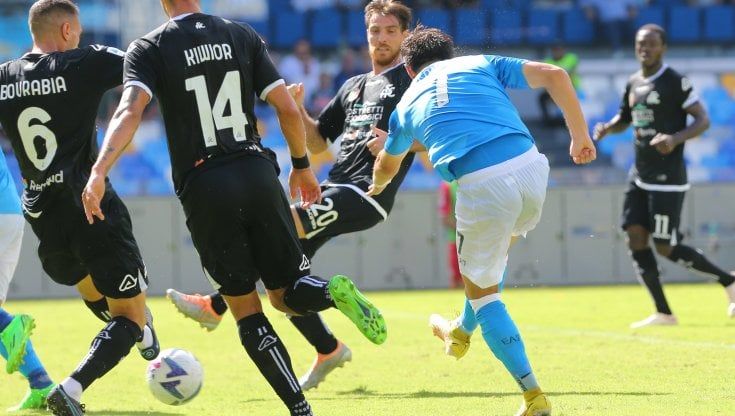 Le pagelle di Napoli-Spezia: Rrahmani evita la beffa, Ndombele scolastico. Kiwior attento