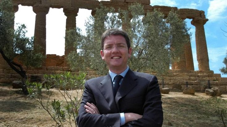 Elezioni, tra Cuffaro e Renzi ultime ore di trattativa: ipotesi Marco Zambuto in lizza con Stati Uniti d’Europa