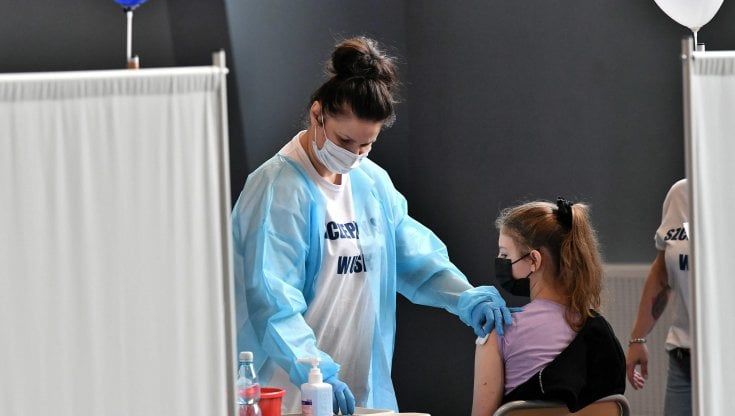 Studio su Lancet: miopia infantile cresciuta del 40% per colpa del Covid