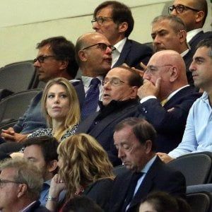 Milan, si lavora a un ingresso dei soci cinesi in più tappe