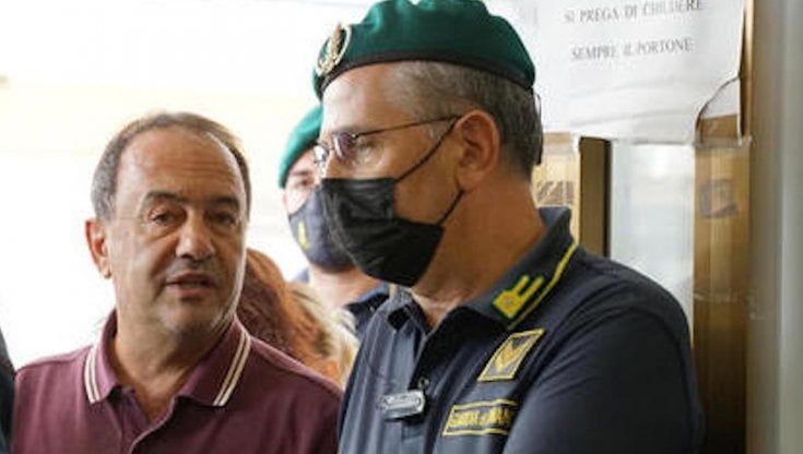 “Crimine di umanità” solidarietà a Lucano da Firenze a Napoli