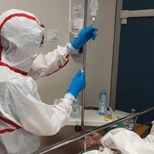Coronavirus, i nuovi casi sono solo 3: Toscana verso il contagio zero