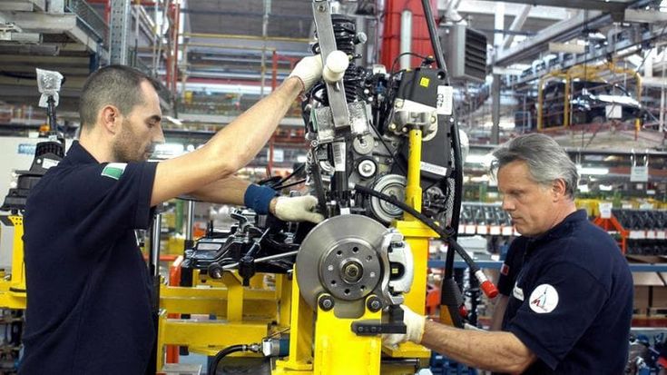L’economia regionale in frenata paga la crisi tedesca. Veronesi: “Effetto Pordoi, sulla salita faticano le piccole imprese”