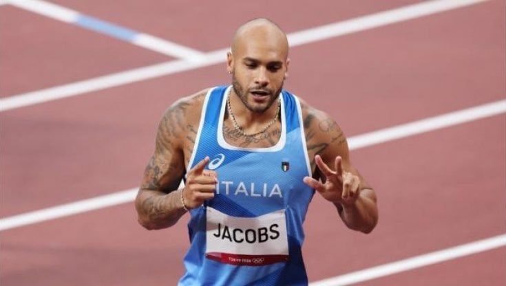 Marcell Jacobs, il cowboy tatuato nato in Texas che ci porta nello show del 100 metri