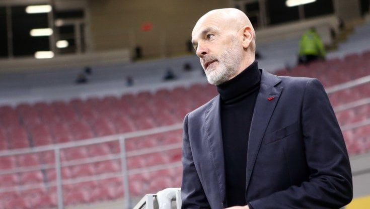 Milan, Pioli: ''Contro lo United è sfida prestigiosa, cavalchiamo l'onda''