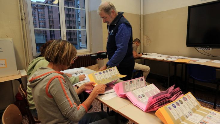 I politici al voto in Liguria